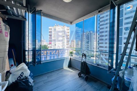 https://www.sahibinden.com/ilan/emlak-konut-satilik-levanten-den-mezitli-merkez-mah-cazip-3-plus1-1320411944/detay/
