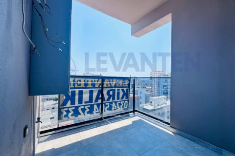 LEVANTEN DEN TEK BLOK KOMBİLİ CEPHE AÇIK MERKEZİ KONUM