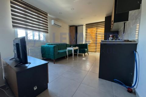 LEVANTEN ESKİ MEZİTLİDE EŞYALI KİRALIK 1+1 DAİRE