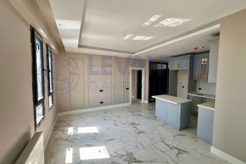 LEVANTENDEN 2 BLOK HAVUZLU SİTE İÇİ EBEVEYN BANYOLU KOMBİLİ 2+1