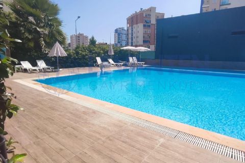 LEVANTENDEN 2 BLOK HAVUZLU SİTE İÇİ EBEVEYN BANYOLU KOMBİLİ 2+1