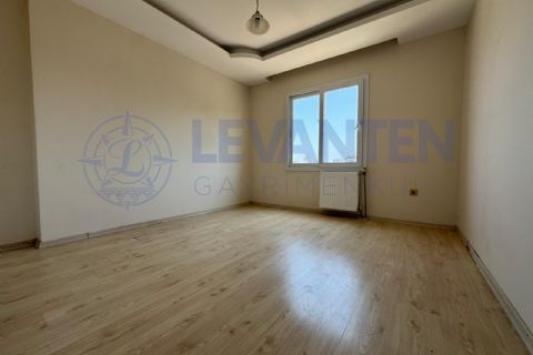 LEVANTENDEN 2. ÇEVREYOLUNA SIFIR GENİŞ FERAH 2+1
