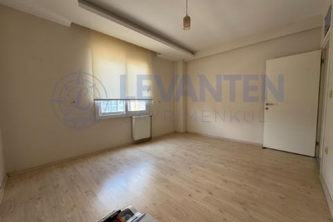 LEVANTENDEN 2. ÇEVREYOLUNA SIFIR GENİŞ FERAH 2+1