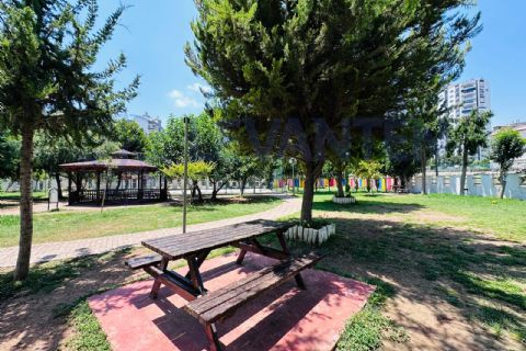 LEVANTENDEN AKKEN MOREV 3 SİTESİNDE ARA KAT KOMBİLİ 3+1