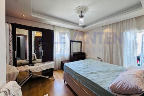 LEVANTENDEN AKKEN MOREV 3 SİTESİNDE ARA KAT KOMBİLİ 3+1
