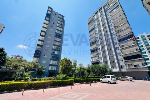 LEVANTENDEN AKKEN MOREV 3 SİTESİNDE ARA KAT KOMBİLİ 3+1