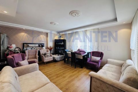 LEVANTENDEN AKKEN MOREV 3 SİTESİNDE ARA KAT KOMBİLİ 3+1