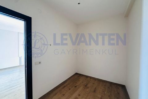 LEVANTENDEN AKKENT MAHDE SİTE İÇİ YÜKSEK ARA KAT 2 BALKON FERAH 3+1