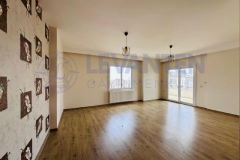 LEVANTENDEN AKKENT MAHDE SİTE İÇİ YÜKSEK ARA KAT 2 BALKON FERAH 3+1