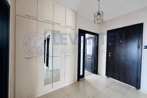 LEVANTENDEN AKKENT MAHDE SİTE İÇİ YÜKSEK ARA KAT 2 BALKON FERAH 3+1