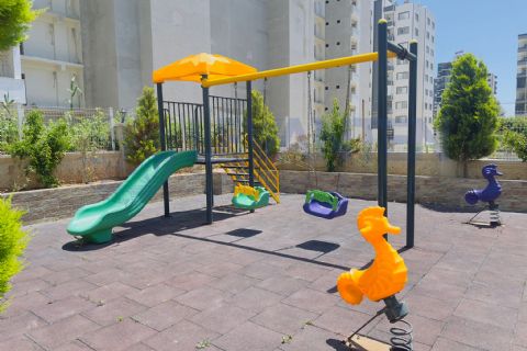LEVANTENDEN ARPAÇBAHŞİŞTE HAVUZLU SIFIR 1+1 DAİRE
