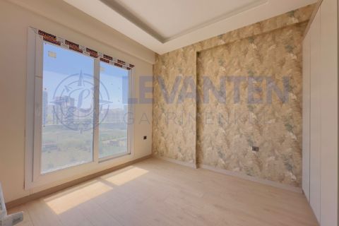 LEVANTENDEN ARPAÇBAHŞİŞTE HAVUZLU SIFIR 1+1 DAİRE