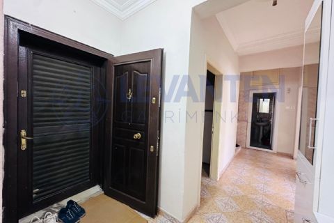 LEVANTENDEN BEŞYOLA YAKIN YAPILI MASRAFSIZ BAĞIMSIZ MUTFAK 2+1