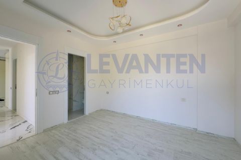 LEVANTENDEN ÇANKAYA 3 BLOK SİTE İÇİ HAVUZLU 3+1