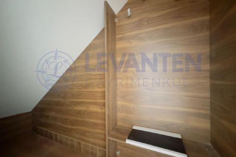 LEVANTENDEN ÇANKAYA MHDE TRİPLEKS 3+1 VİLLA