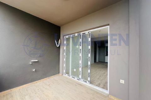 LEVANTENDEN ÇEŞMELİDE HAVUZLU SIFIR 2+1 GÜNEY VE DOĞU CEPHE