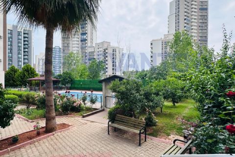 LEVANTENDEN ÇİFTLİKKÖYDE HAVUZLU SİTE İÇİ 3+1 CEPHELERİ AÇIK