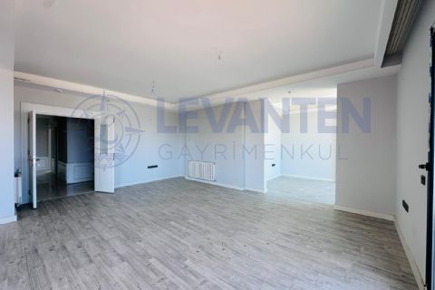 LEVANTENDEN DAĞ VE DENİZ MANZARALI TUVAL PROJEDE 5+1