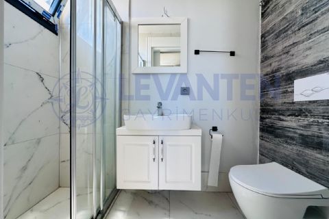 LEVANTENDEN DAĞ VE DENİZ MANZARALI TUVAL PROJEDE 5+1