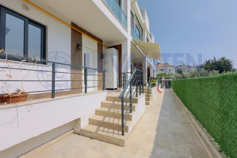 LEVANTENDEN DAİRE FİYATINA 3+1 TRİPLEKS VİLLA