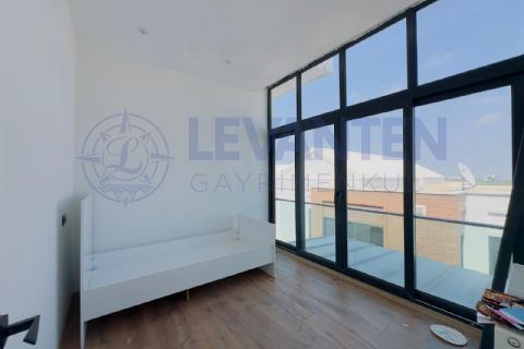 LEVANTENDEN DAİRE FİYATINA 3+1 TRİPLEKS VİLLA