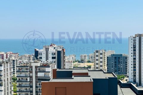 LEVANTEN'DEN DENİZ GÖREN 2 BLOK HAVUZLU GENİŞ AİLELER İÇİ 5+1