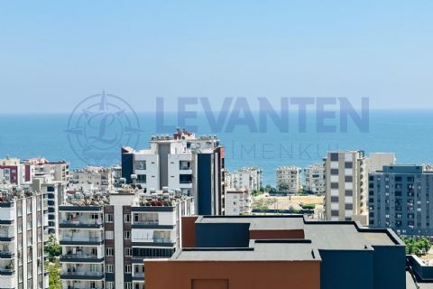 LEVANTEN'DEN DENİZ GÖREN 2 BLOK HAVUZLU GENİŞ AİLELER İÇİ 5+1