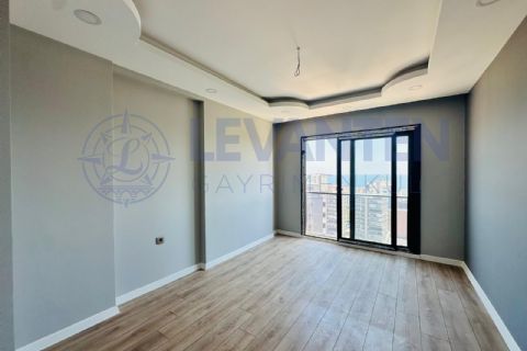 LEVANTEN'DEN DENİZ GÖREN 2 BLOK HAVUZLU GENİŞ AİLELER İÇİ 5+1