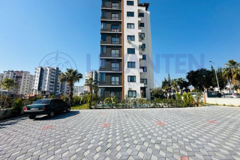 LEVANTENDEN DENİZ GÖREN KOMBİ HAVUZ 2+1