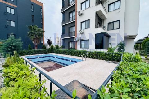 LEVANTENDEN DENİZ GÖREN KOMBİ HAVUZ 2+1