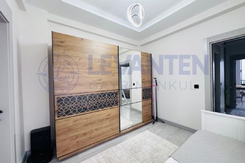 LEVANTENDEN DENİZ GÖREN KOMBİ HAVUZ 2+1