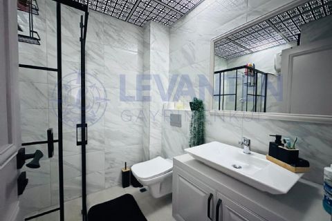 LEVANTENDEN DENİZ GÖREN KOMBİ HAVUZ 2+1