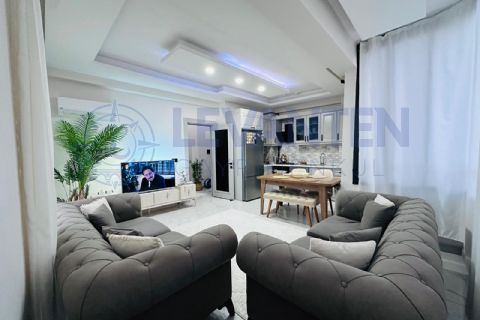 LEVANTENDEN DENİZ GÖREN KOMBİ HAVUZ 2+1