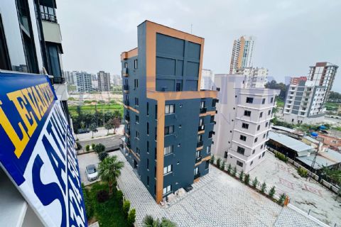 LEVANTENDEN DENİZ GÖREN KOMBİ HAVUZ 2+1