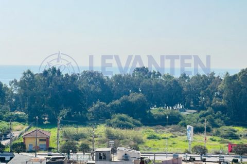 LEVANTENDEN DENİZ GÖREN KOMBİ HAVUZ 2+1