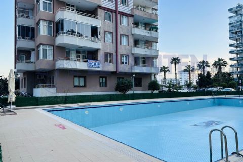 LEVANTENDEN DENİZE YAKIN HAVUZ KOMBİ GENİŞ OTURUM MASRAFSIZ 3+1