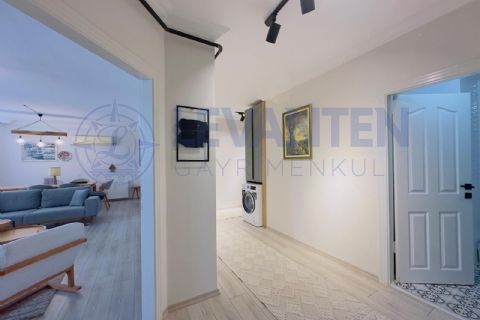 LEVANTENDEN DENİZE YAKIN HAVUZ KOMBİ GENİŞ OTURUM MASRAFSIZ 3+1