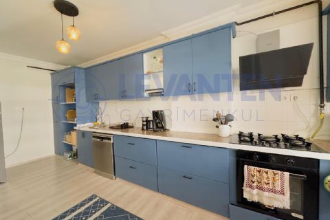 LEVANTENDEN DENİZE YAKIN HAVUZ KOMBİ GENİŞ OTURUM MASRAFSIZ 3+1