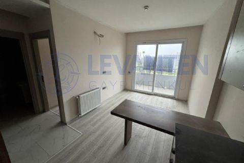 LEVANTENDEN DENİZE YAKIN HAVUZLU SİTE İÇİ 1+1