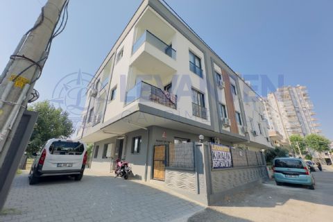 LEVANTENDEN EŞYALI BAHÇELİ ULAŞIMA KOLAY KEYİFLİ 1+1