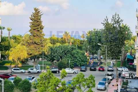 LEVANTENDEN FATİH MAHDE DENİZ MANZARALI KOMBİLİ 3+1