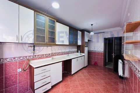 LEVANTENDEN FATİH MAHDE DENİZ MANZARALI KOMBİLİ 3+1