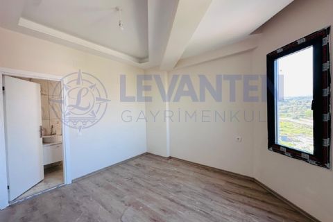 LEVANTENDEN FEA KONAKTA SIFIR EBEVEYN BANYO HER KAT TEK 2+1