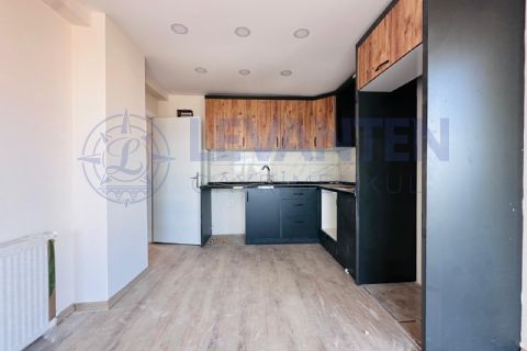 LEVANTENDEN FEA KONAKTA SIFIR EBEVEYN BANYO HER KAT TEK 2+1