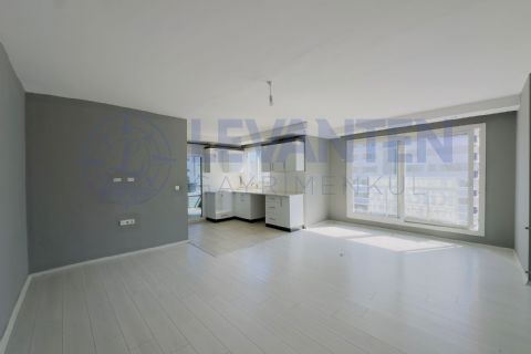 LEVANTENDEN GELECEK OKULU CİVARI Kombili Cam Balkonlu 3+1 Daire