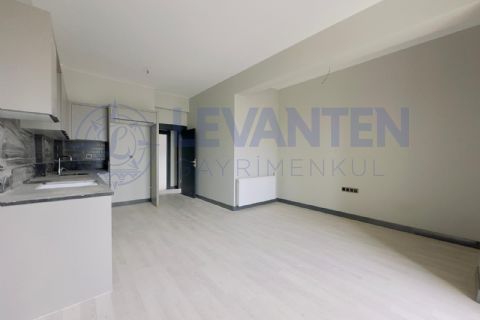 LEVANTENDEN GMK BULVARI ÜZERİNDE AÇIK KAPALI OTOPARK AÇIK MUTFAK 2+1