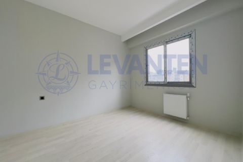 LEVANTENDEN GMK BULVARI ÜZERİNDE AÇIK KAPALI OTOPARK AÇIK MUTFAK 2+1