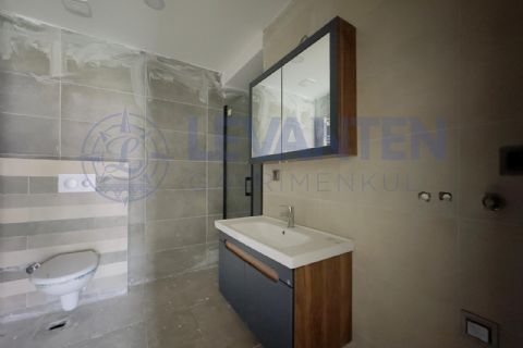 LEVANTENDEN GMK BULVARI ÜZERİNDE AÇIK KAPALI OTOPARK AÇIK MUTFAK 2+1