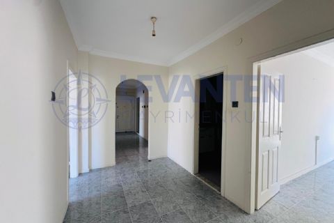 LEVANTENDEN GMK BULVARINA SIFIR BAĞIMSIZ MUTFAK 4+1 KİRALIK