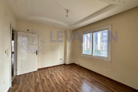 LEVANTENDEN GMK KUYULUK YOLUNA YAKIN TEK BLOK AYRI MUTFAK 3+1